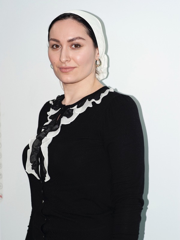 Хайхароева Элина Ахмедовна.